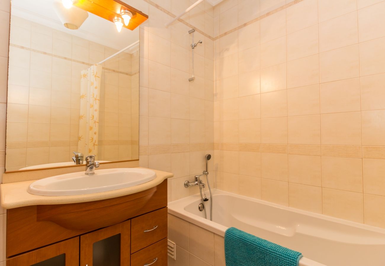 Maison mitoyenne à Manta Rota - Villa de 3 chambres avec piscine privée by AlgarveManta (27V3)