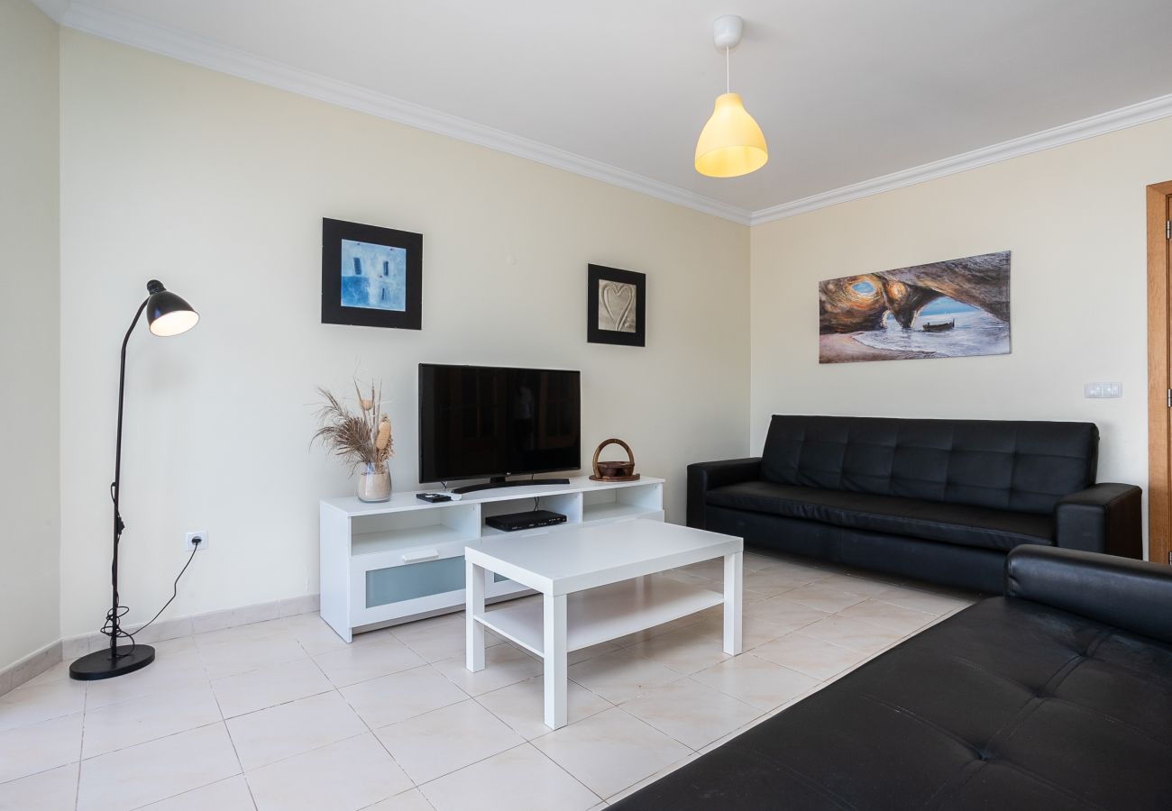 Maison mitoyenne à Manta Rota - Villa de 3 chambres avec piscine privée by AlgarveManta (27V3)