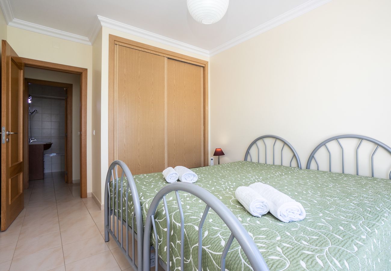 Maison mitoyenne à Manta Rota - Villa de 3 chambres avec piscine privée by AlgarveManta (27V3)