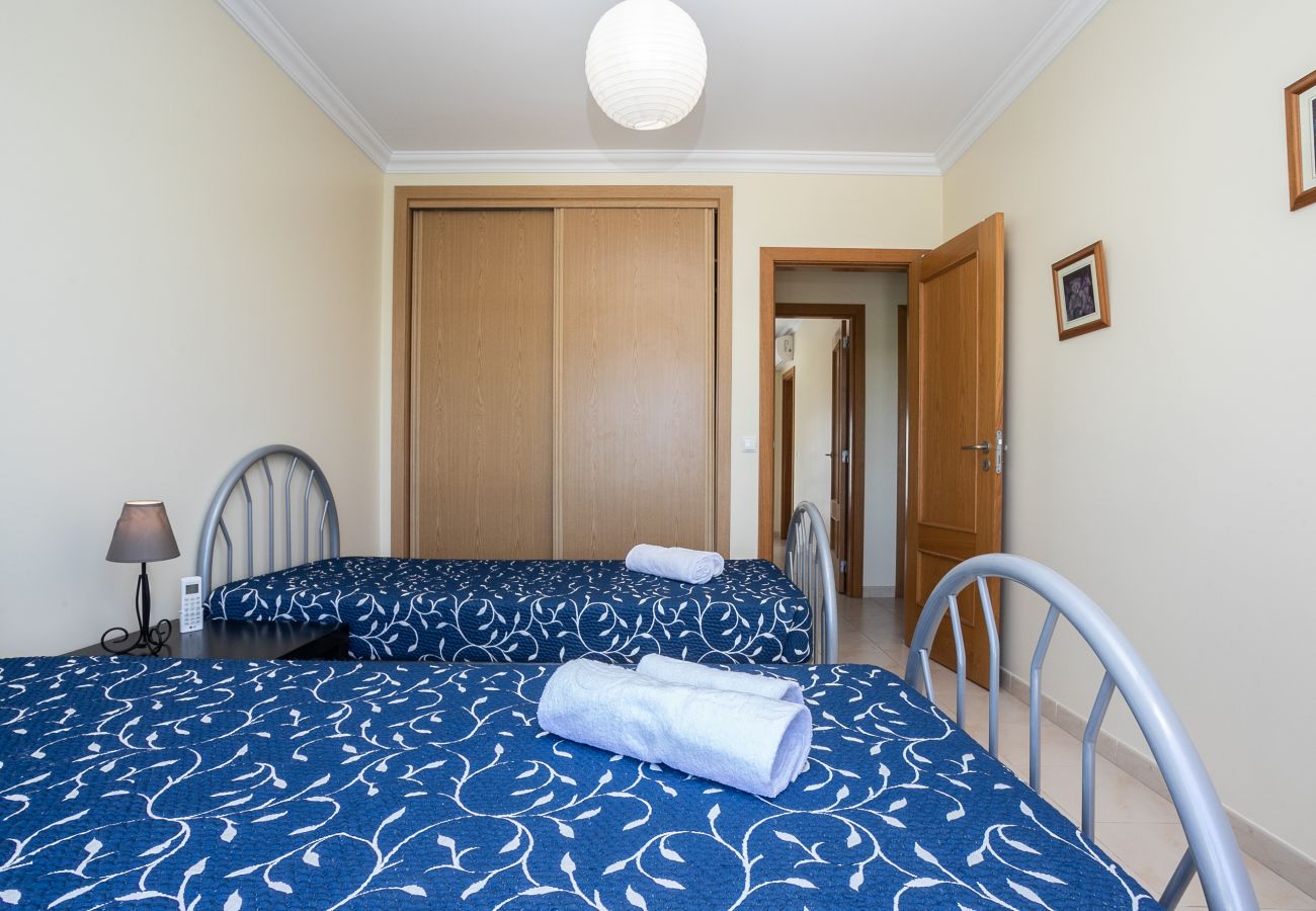 Maison mitoyenne à Manta Rota - Villa de 3 chambres avec piscine privée by AlgarveManta (27V3)