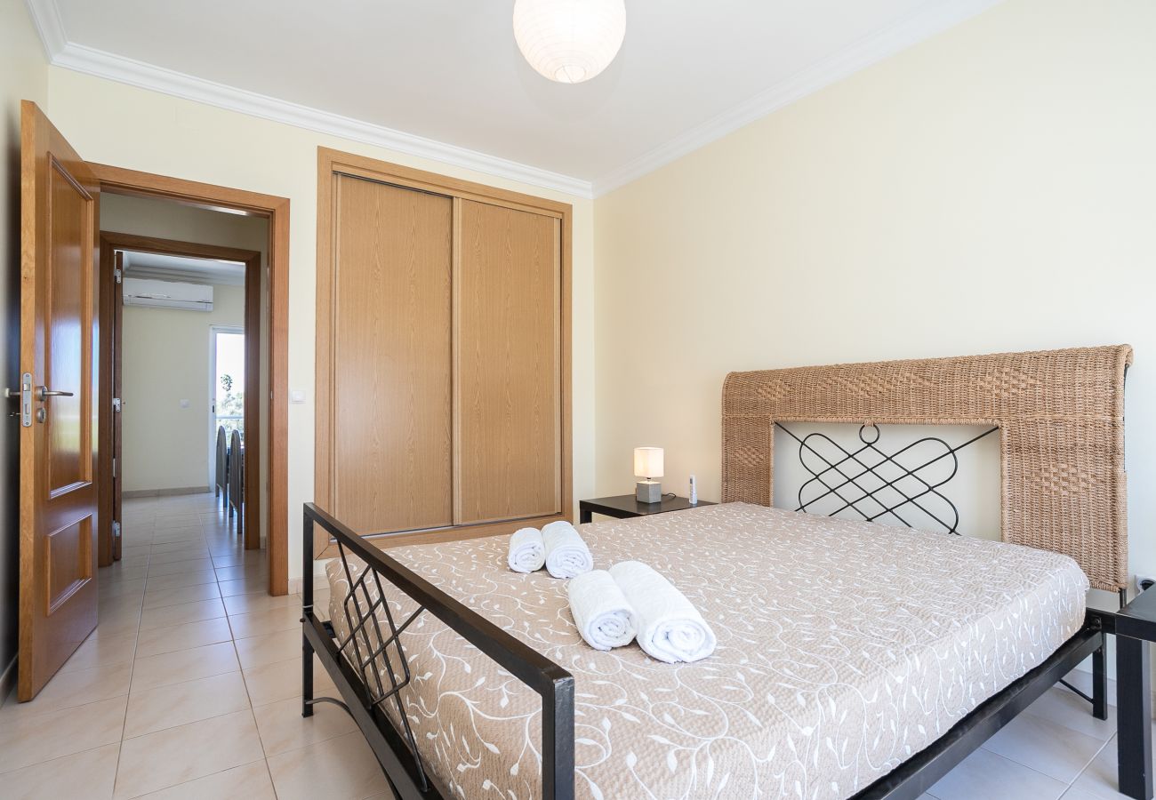 Maison mitoyenne à Manta Rota - Villa de 3 chambres avec piscine privée by AlgarveManta (27V3)