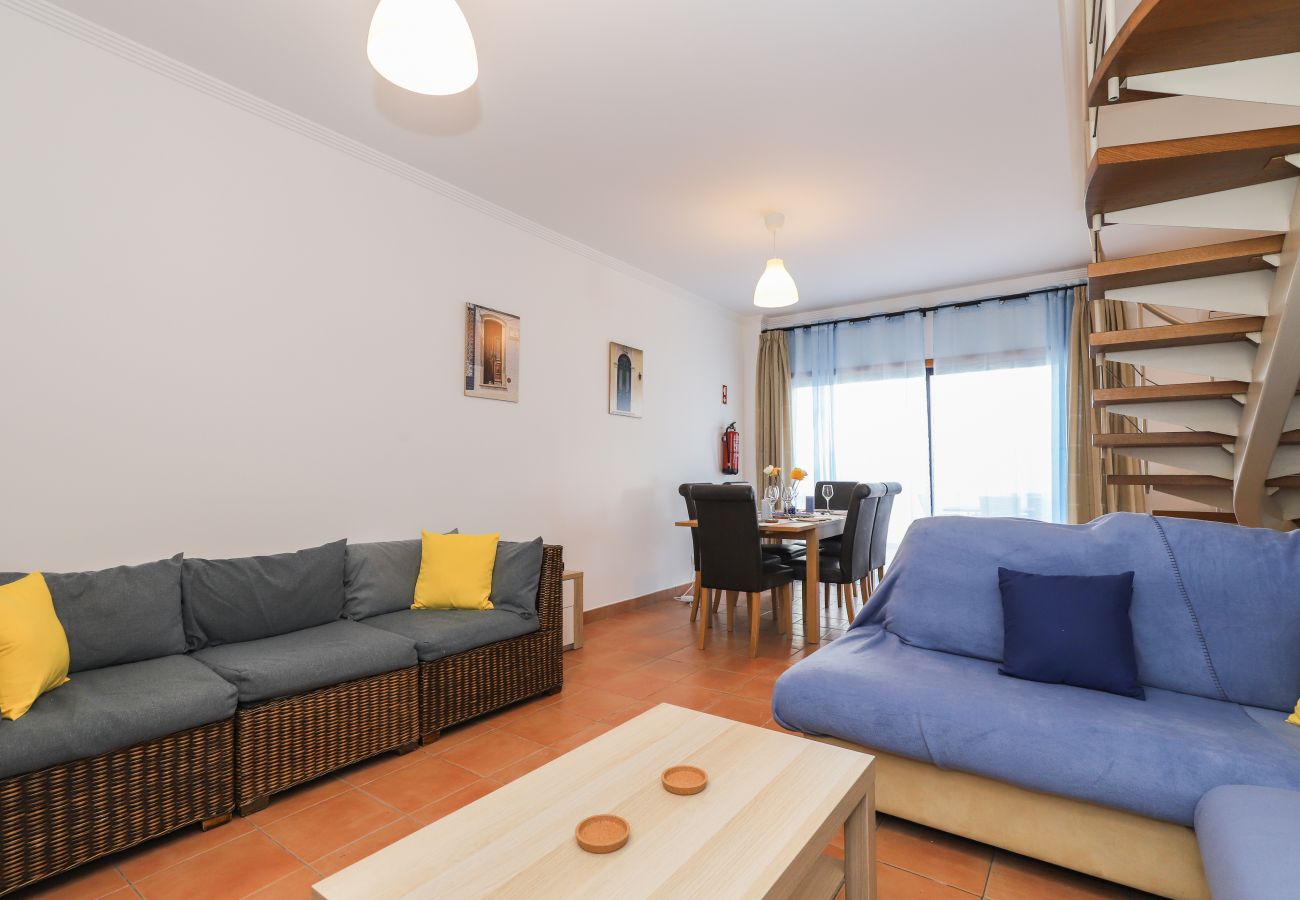 Résidence à Manta Rota - Maison en condominium avec piscine à 650m de la plage by AlgarveManta (51V3)