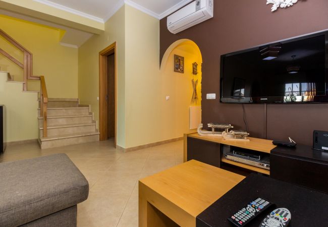 Maison à Manta Rota - Villa de 3 chambres avec terrasse et WIFI by AlgarveManta (55V3) Maison à Manta Rota - Villa de 3 chambres avec terrasse et WIFI by AlgarveManta (55V3)