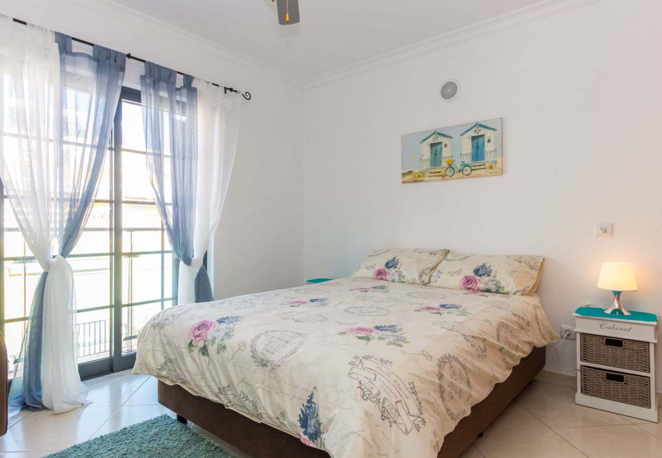 Résidence à Manta Rota - Villa de 3 chambres avec piscine commune by AlgarveManta (1V3)