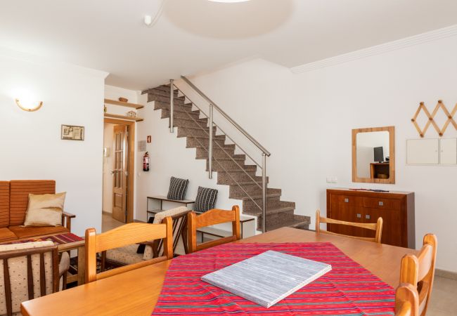 Maison mitoyenne à Manta Rota - 17V2