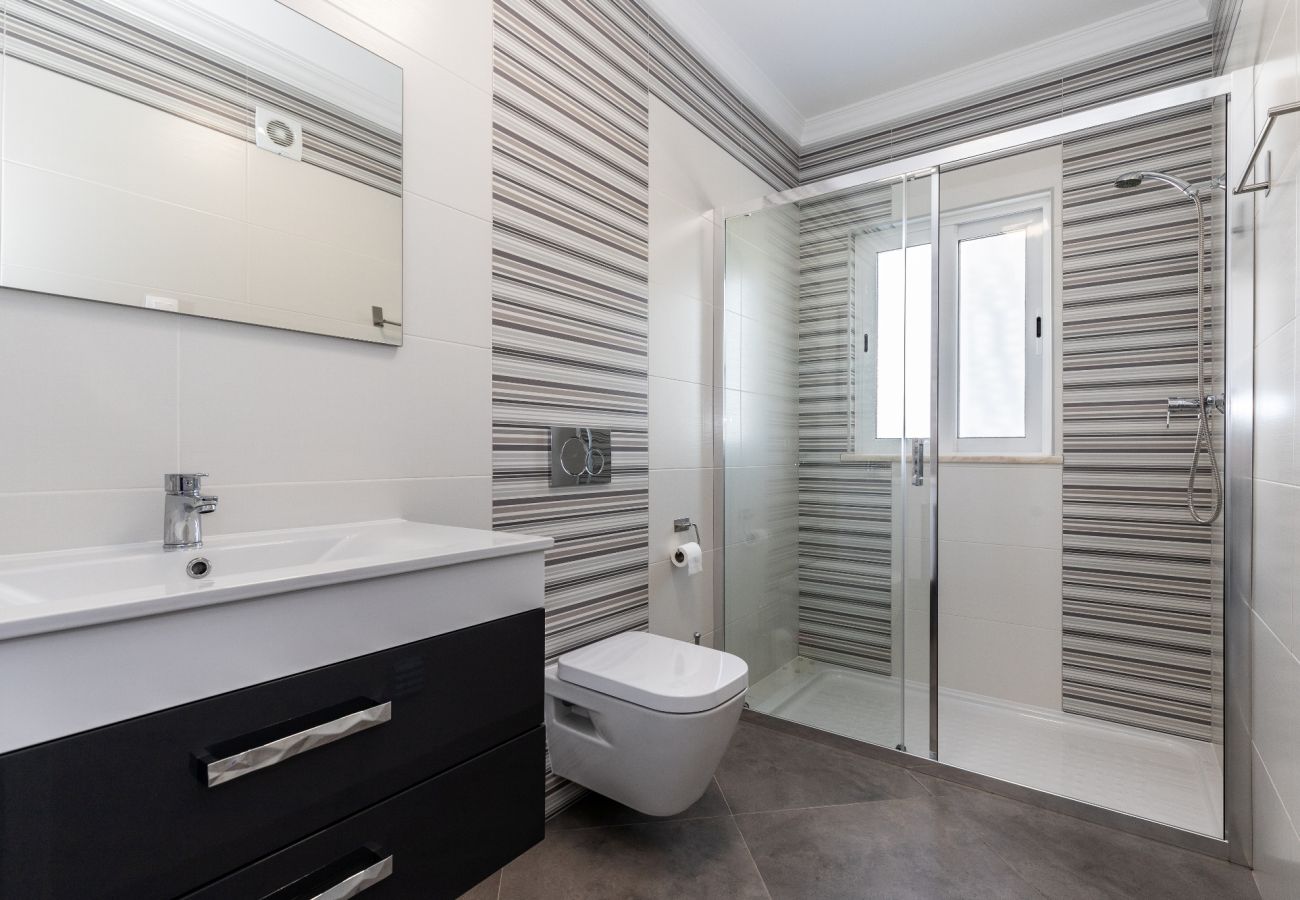Maison à Manta Rota - Villa avec WIFI et piscine privée by AlgarveManta (1V6)