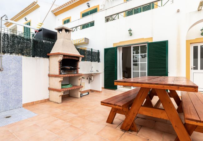  à Manta Rota - Villa 2 chambres avec barbecue by AlgarveManta