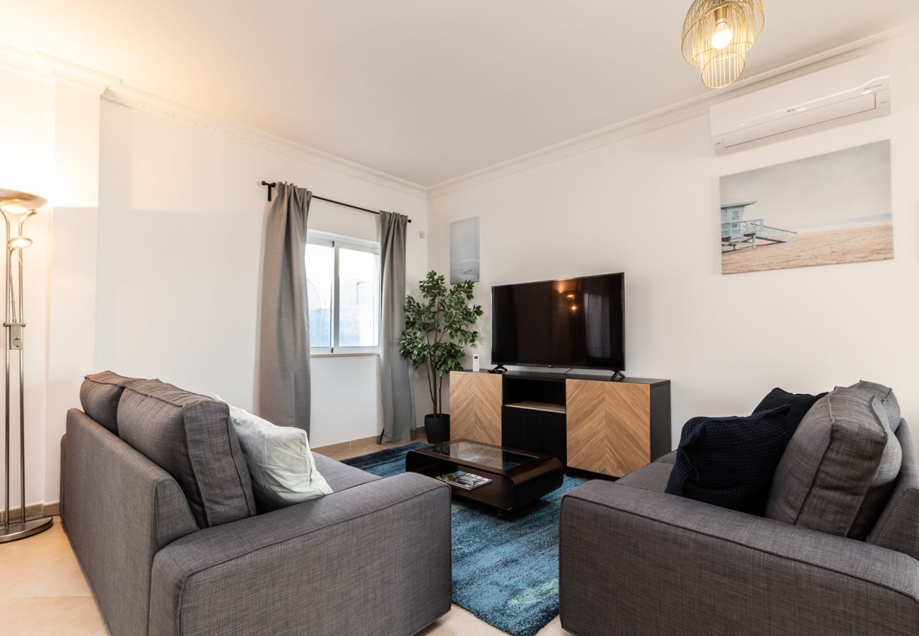 Résidence à Manta Rota - Villa de 4 chambres en copropriété avec piscine et WIFI by AlgarveManta (8V4)