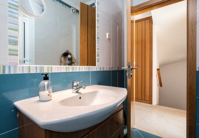 Maison mitoyenne à Manta Rota - Villa de 3 chambres à coucher à 50 mètres de la plage avec patio par AlgarveManta (15V3) Maison mitoyenne à Manta Rota - Villa de 3 chambres à coucher à 50 mètres de la plage avec patio par AlgarveManta (15V3)