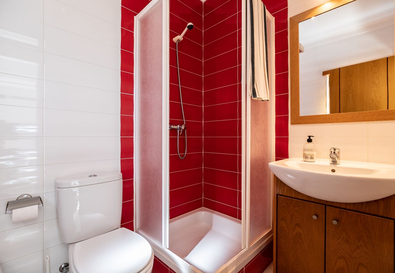 Maison mitoyenne à Manta Rota - Villa de 3 chambres à coucher à 50 mètres de la plage avec patio par AlgarveManta (15V3)
