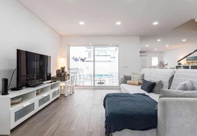 Maison à Manta Rota - Villa de 3 chambres avec piscine privée par AlgarveManta (4V3) Maison à Manta Rota - Villa de 3 chambres avec piscine privée par AlgarveManta (4V3)