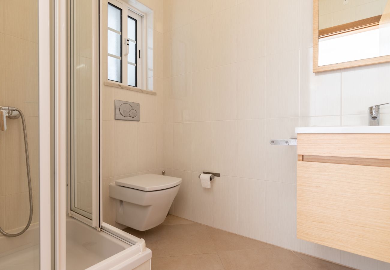 Maison mitoyenne à Manta Rota - Villa de 4 chambres avec patio par AlgarveManta (2V4)
