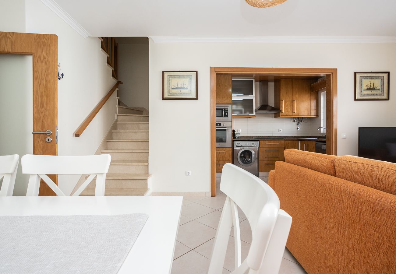 Villa à Manta Rota - Maison de 4 chambres avec patio, barbecue et climatisation par AlgarveManta (11V4)